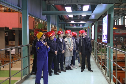 材料动力学与纳米金属党支部赴辽宁本钢集团开展“不忘初心、牢记使命”实践活动